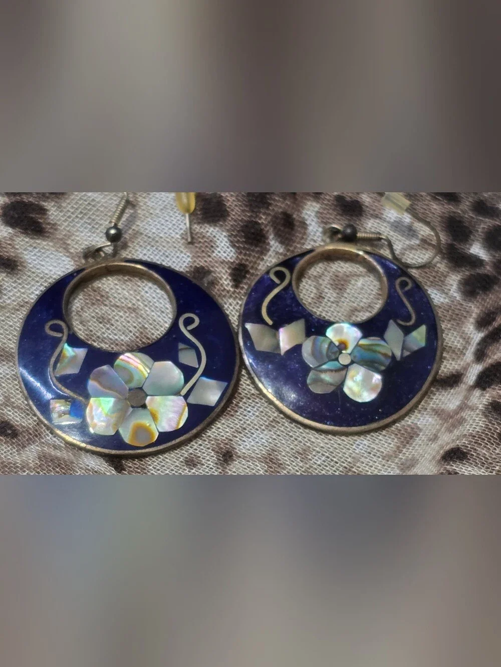 Vintage Mexico Alpaca Silver Abalone Inlay Flower Dangle Earrings Cobalt Blue